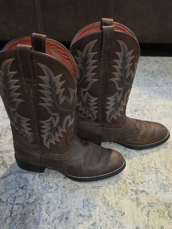 Ariat Shoes - Ariat Womens Brown Leather Western Heeled Boots with Red Interior